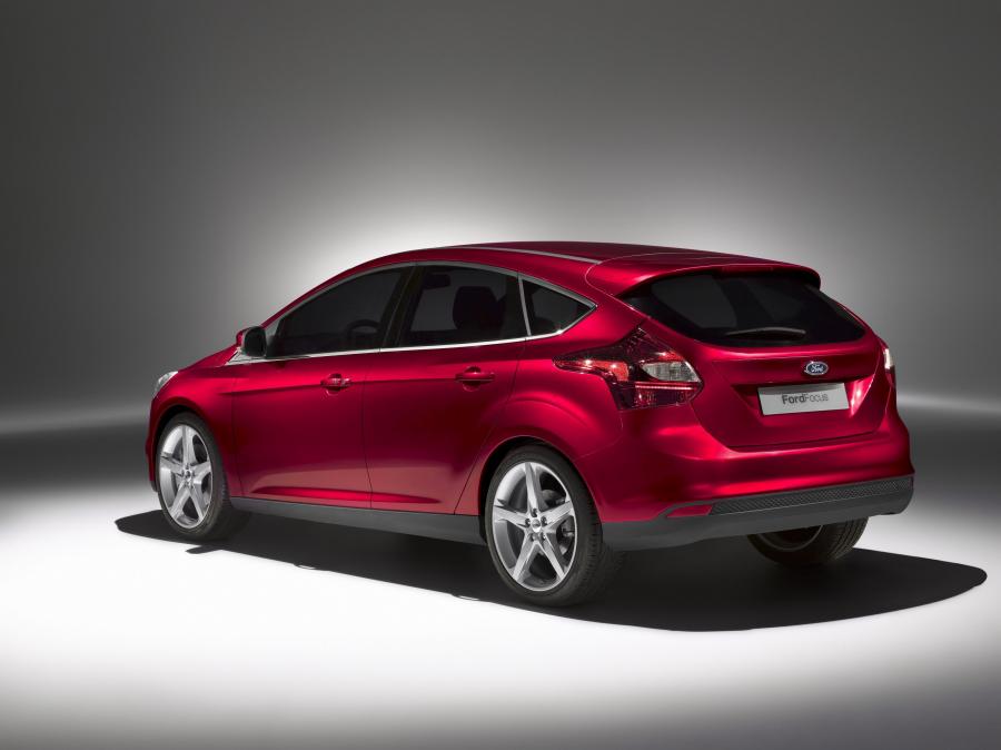  Ford Focus 2011 года  (фото 23 из 54)